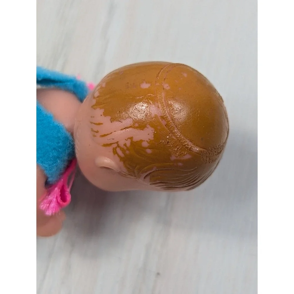 Mattel Barbie Happy Family Baby Krissy Vintage blue pink brown hair used